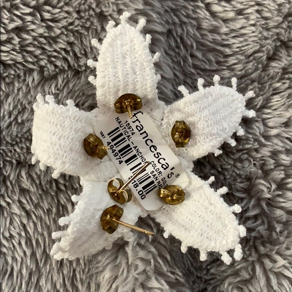 NWT 3 Pairs of Gold Earring Studs - Picture 5 of 6